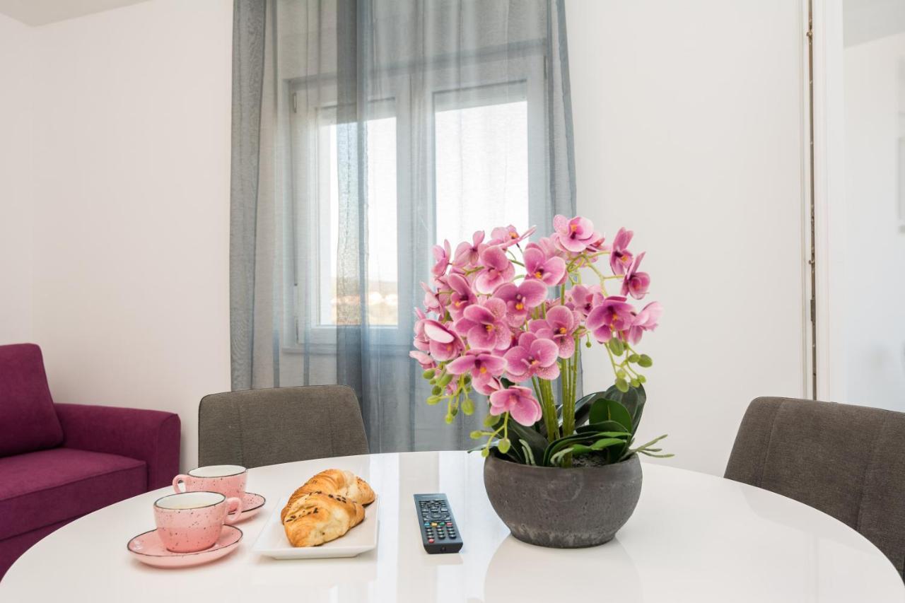 Apartments Marina Bibinje Bagian luar foto